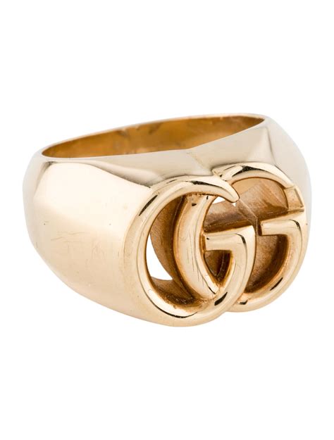 gucci ring heren gold|gucci trademark ring in gold.